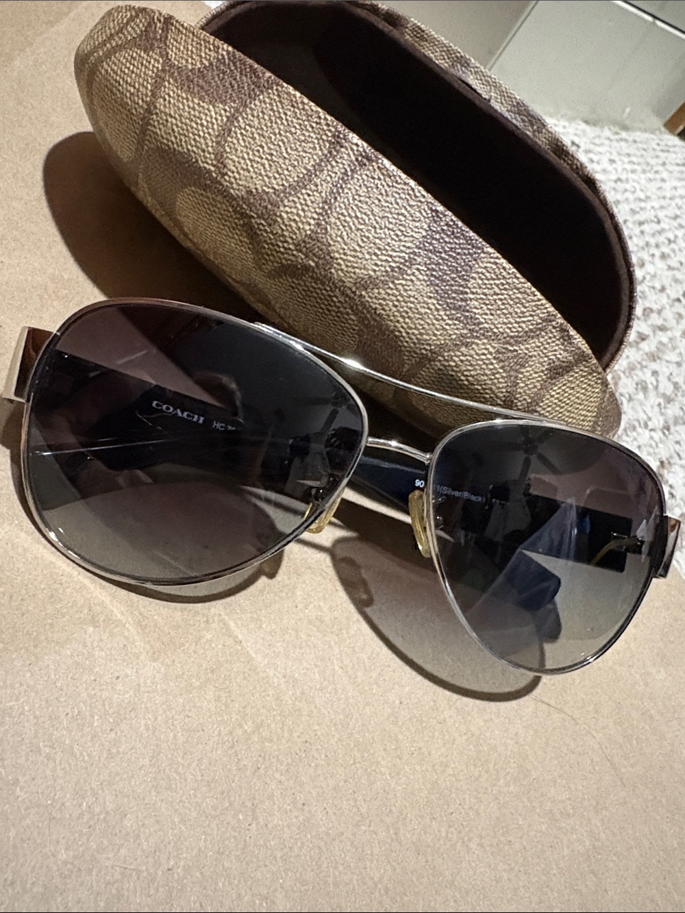 Coach Olivia Sunglasses (901511) Silver / Black Aviators w/ Case - Small Scratch